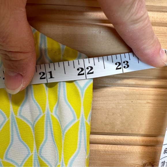 Market & Spruce Yellow, White And Blue Sleeveless Top Size Large EUC - Picture 8 of 9